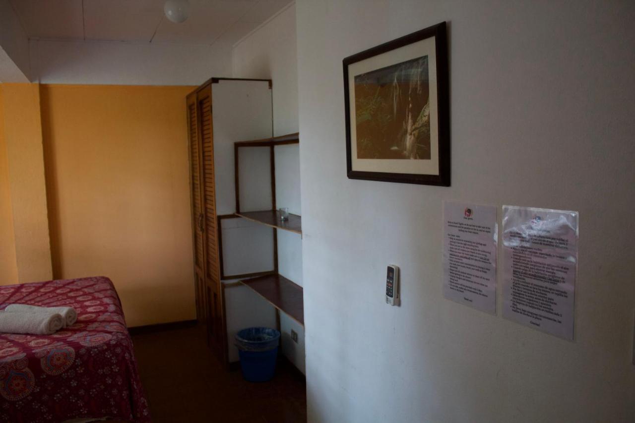 Hostel Tajalin Montezuma Eksteriør bilde